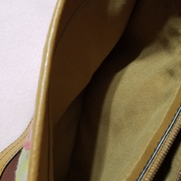 Etienne Aigner Designer handbag - Picture 8 of 12